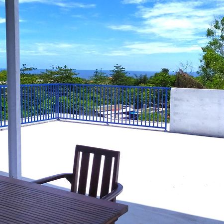 Sea Star Bali Hotel Uluwatu Екстериор снимка