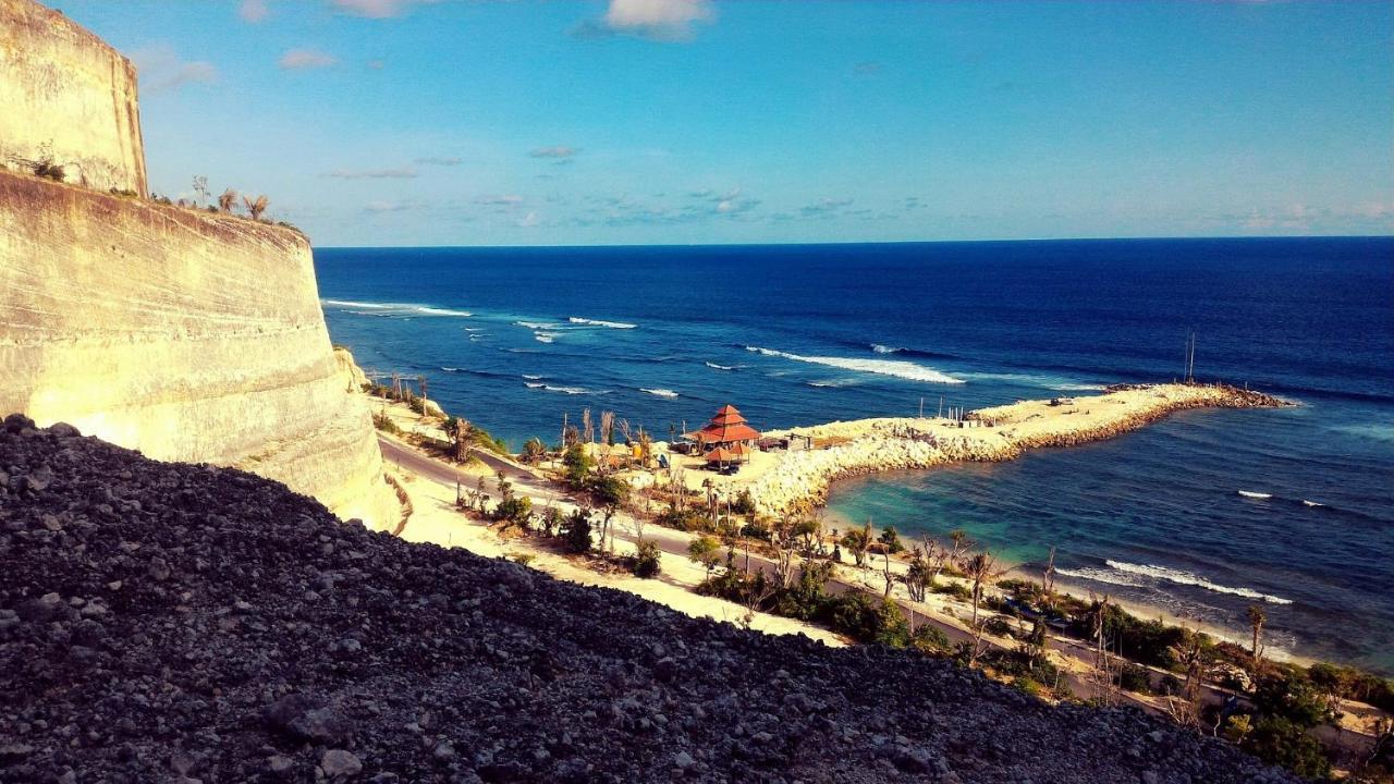 Sea Star Bali Hotel Uluwatu Екстериор снимка